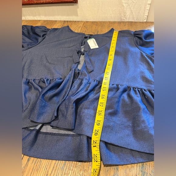 📍💙Icône by Simons Denim-Look Peplum Blouse – Size M – NWT - Picture 5 of 9